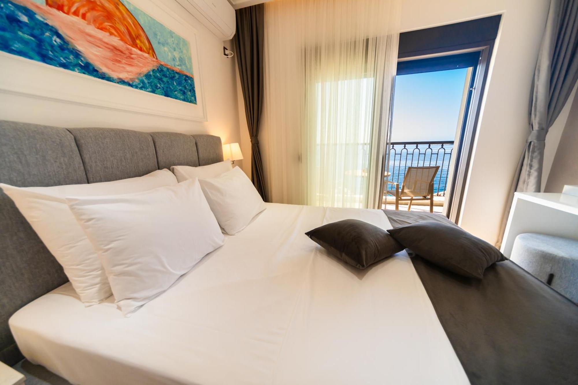 Exclusive Hotel Budva Exterior foto